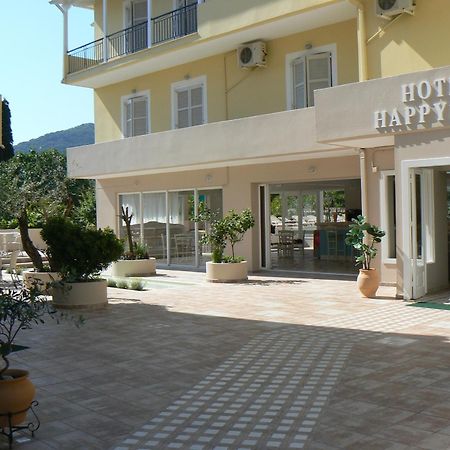 Happyland Hotel Apartments Нидри Экстерьер фото